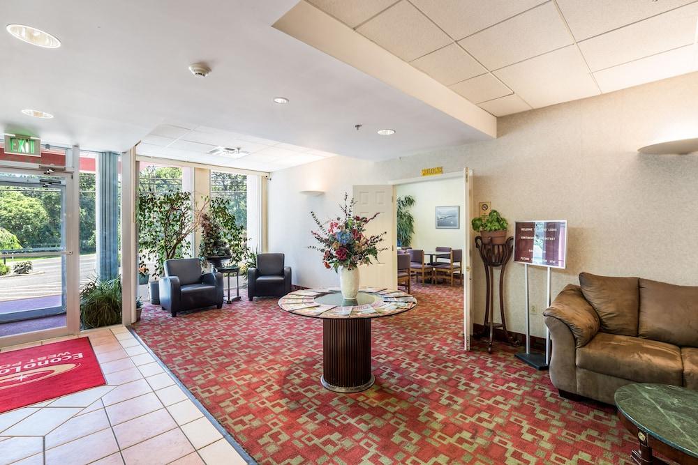 Econo Lodge Stewart International Airport New Windsor Εξωτερικό φωτογραφία