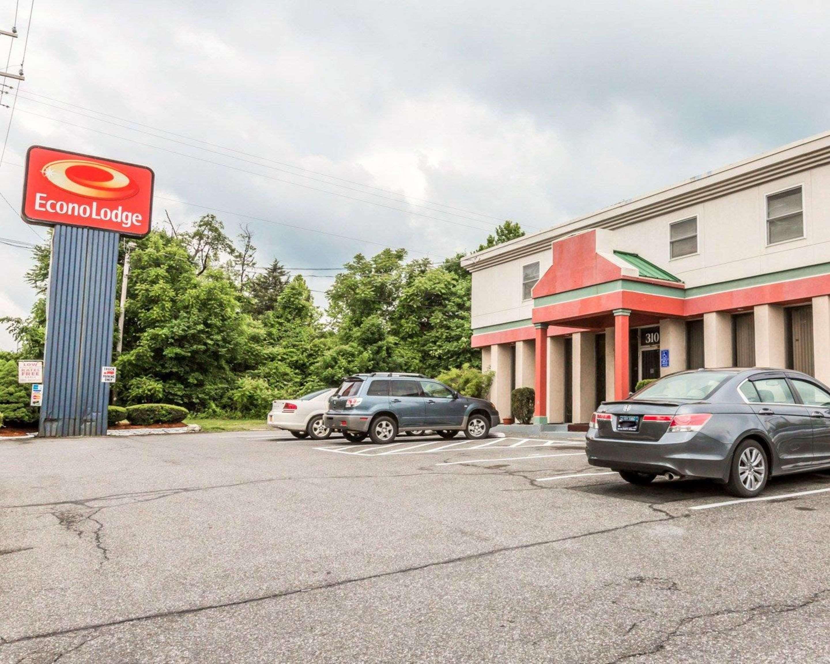 Econo Lodge Stewart International Airport New Windsor Εξωτερικό φωτογραφία
