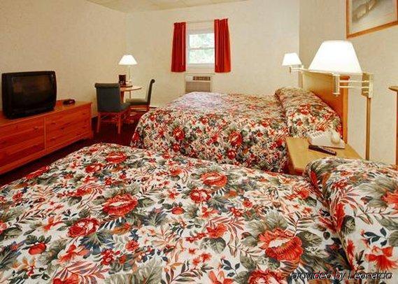 Econo Lodge Stewart International Airport New Windsor Εξωτερικό φωτογραφία